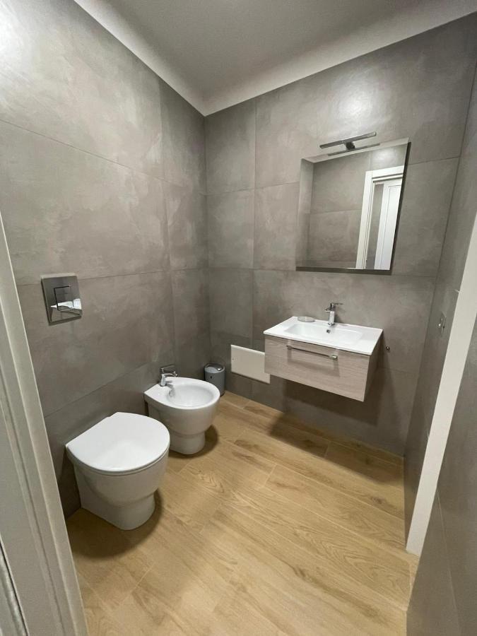 Notti O' Tunn Luxury Rooms In Centro Geraci Siculo Buitenkant foto